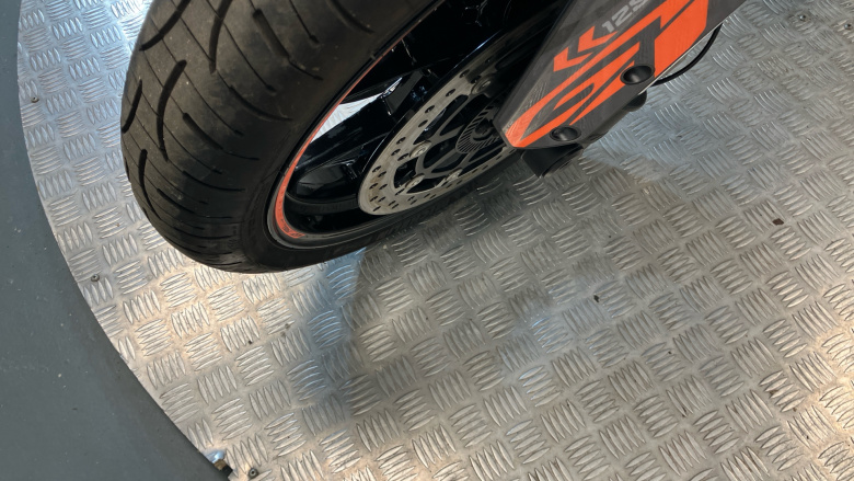 Ktm Superduke 1290 Super Duke GT (16MY)